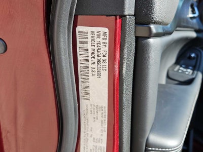 2025 Jeep Grand Cherokee Laredo 4x2