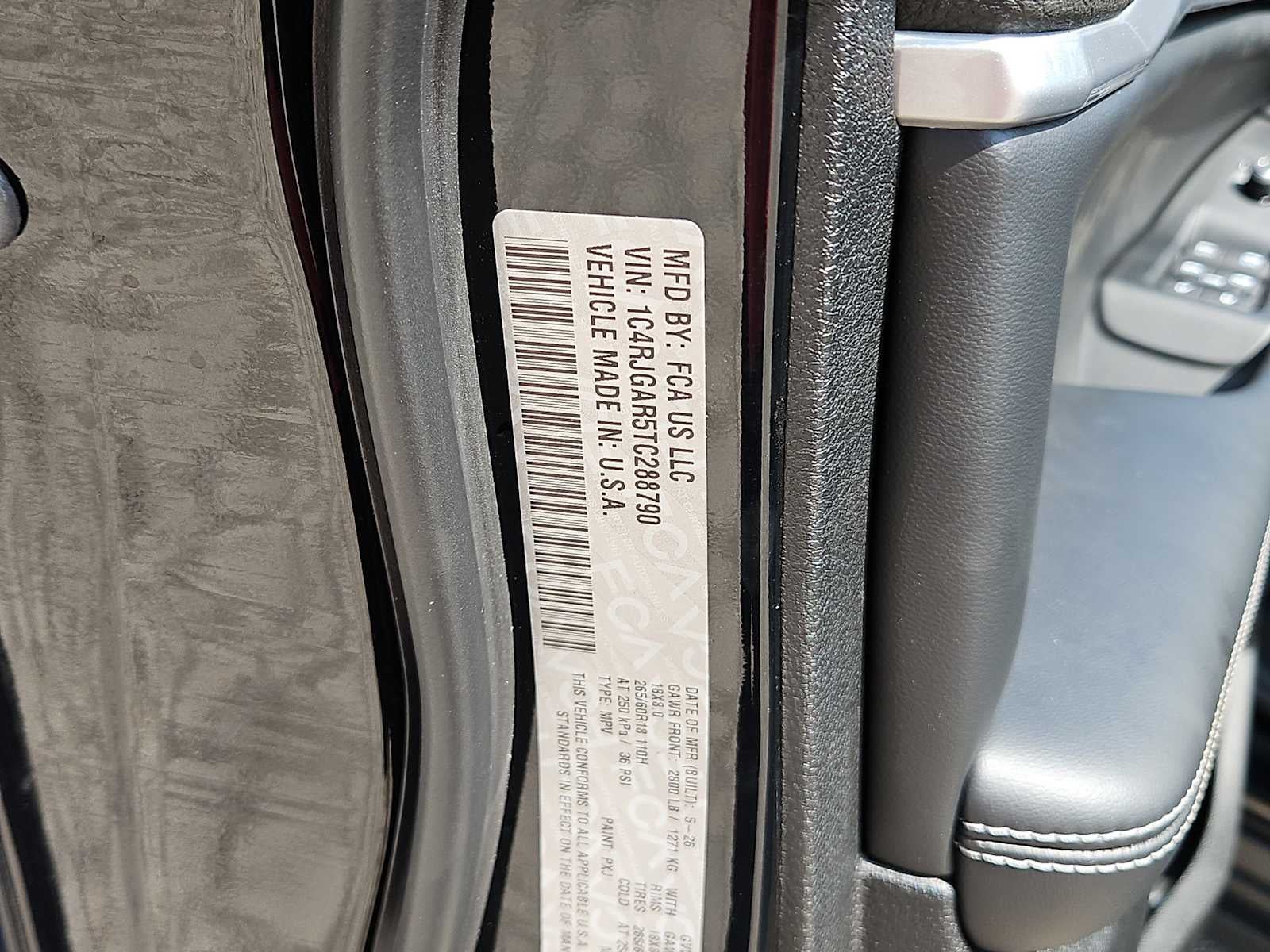 2026 Jeep Grand Cherokee GRAND CHEROKEE LAREDO ALTITUDE 4X2