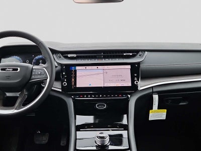 2026 Jeep Grand Cherokee GRAND CHEROKEE LAREDO ALTITUDE 4X2