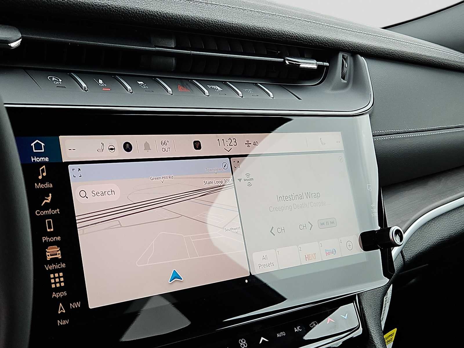 2026 Jeep Grand Cherokee GRAND CHEROKEE LAREDO ALTITUDE 4X2