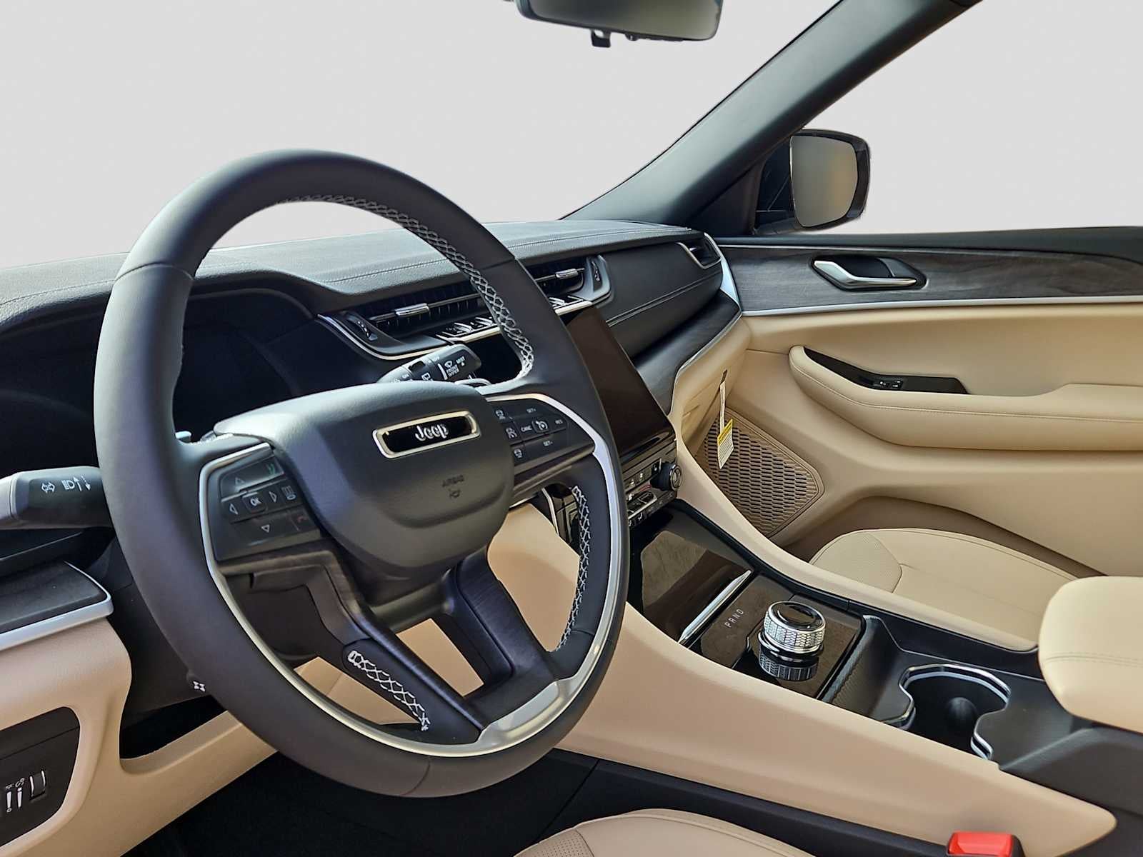 2025 Jeep Grand Cherokee GRAND CHEROKEE LIMITED 4X2