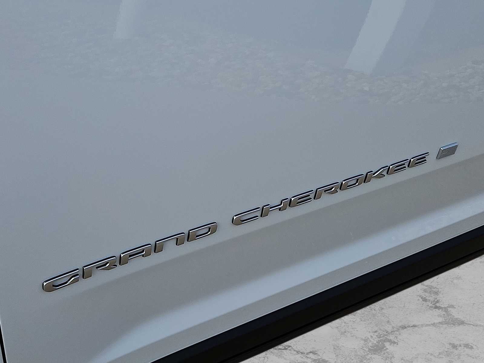 2025 Jeep Grand Cherokee GRAND CHEROKEE LIMITED 4X2