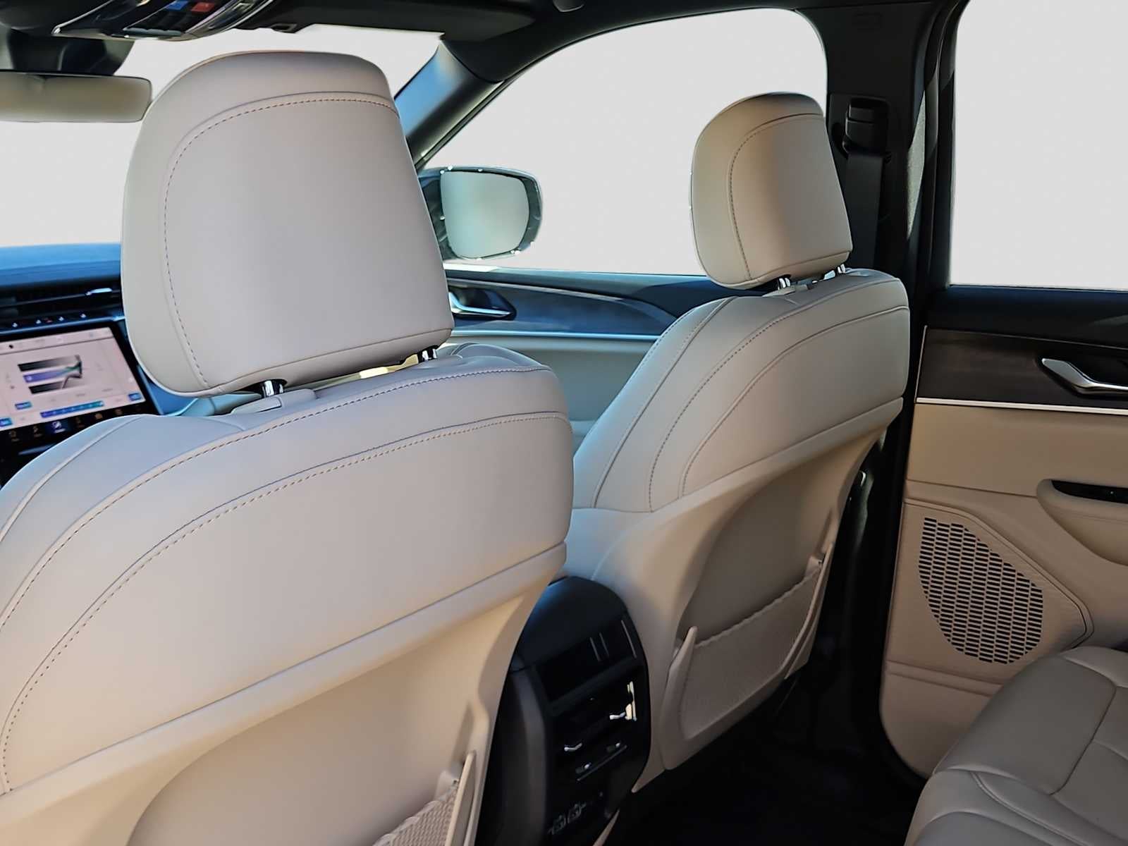 2025 Jeep Grand Cherokee GRAND CHEROKEE LIMITED 4X2