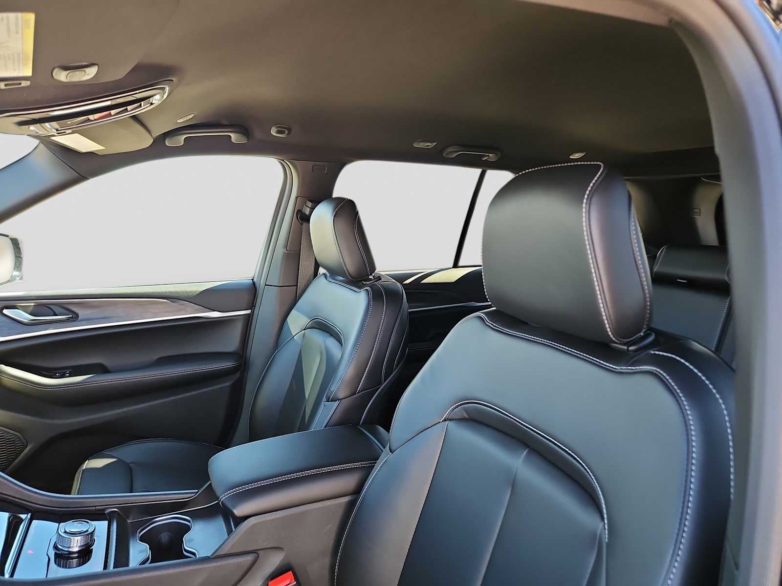 2025 Jeep Grand Cherokee GRAND CHEROKEE LIMITED 4X2