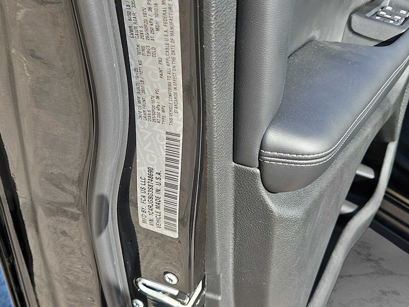 2025 Jeep Grand Cherokee GRAND CHEROKEE LIMITED 4X2