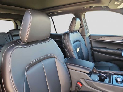 2025 Jeep Grand Cherokee GRAND CHEROKEE LIMITED 4X2