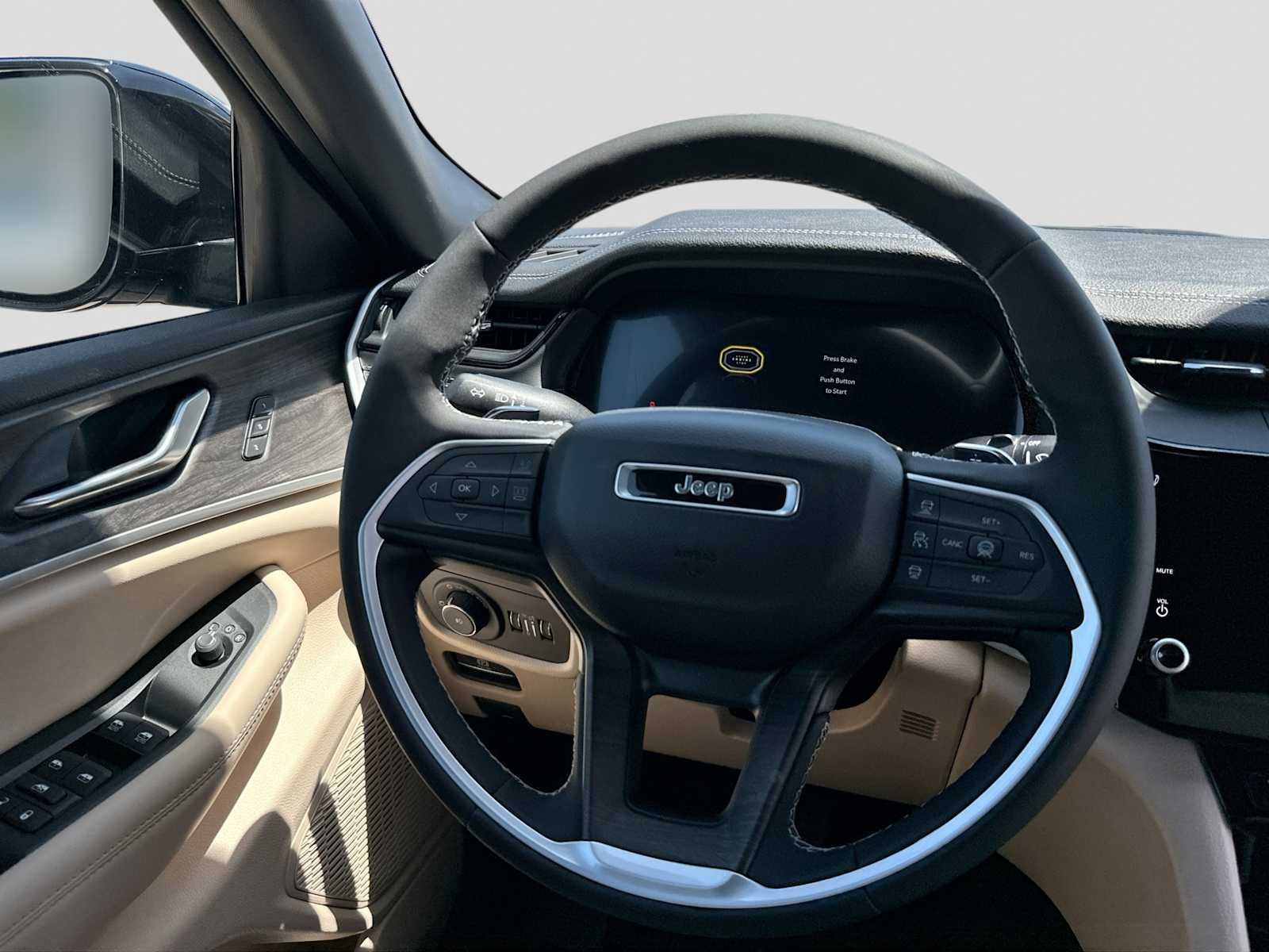 2026 Jeep Grand Cherokee GRAND CHEROKEE LIMITED 4X2