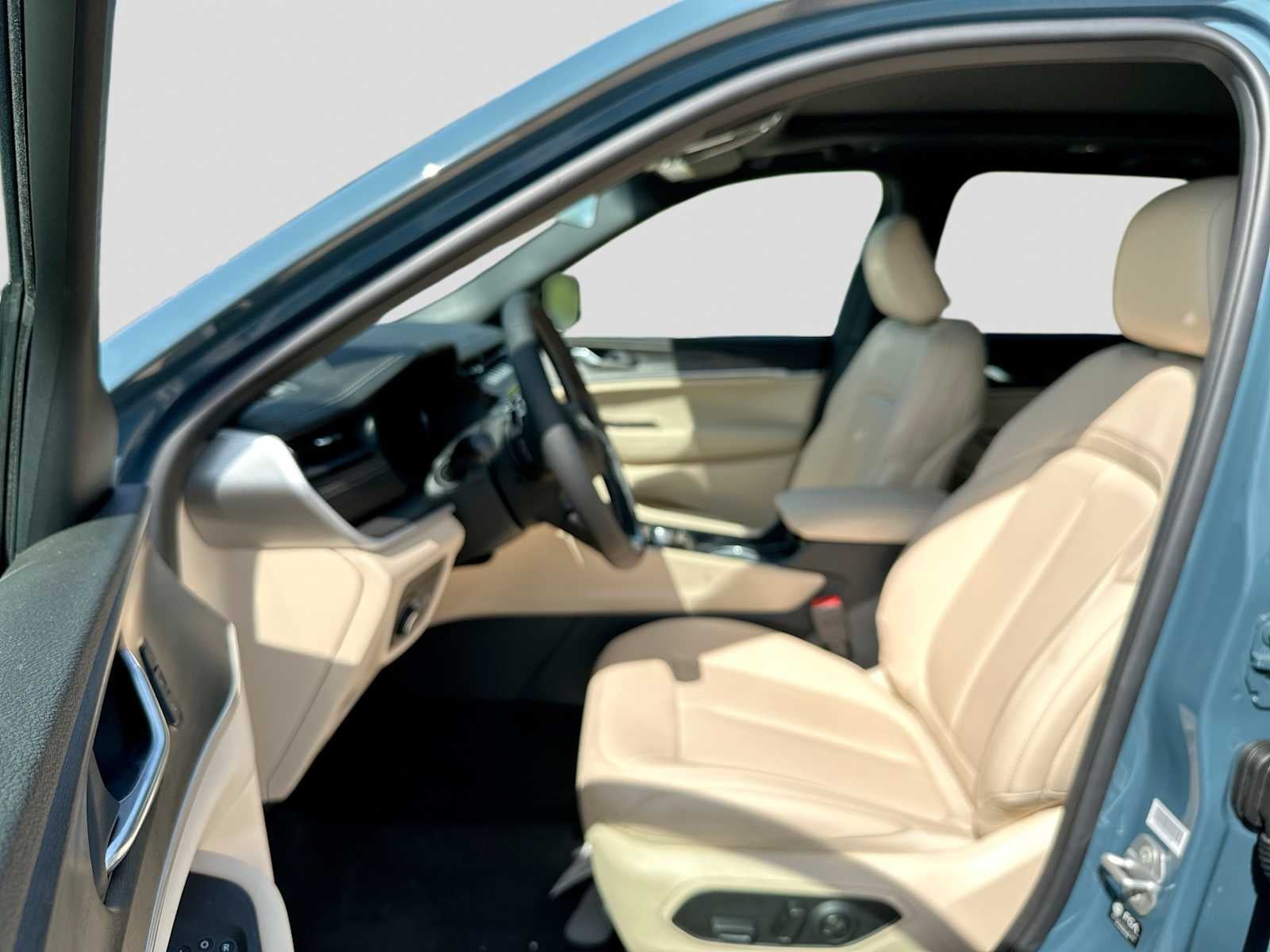 2026 Jeep Grand Cherokee GRAND CHEROKEE LIMITED 4X2