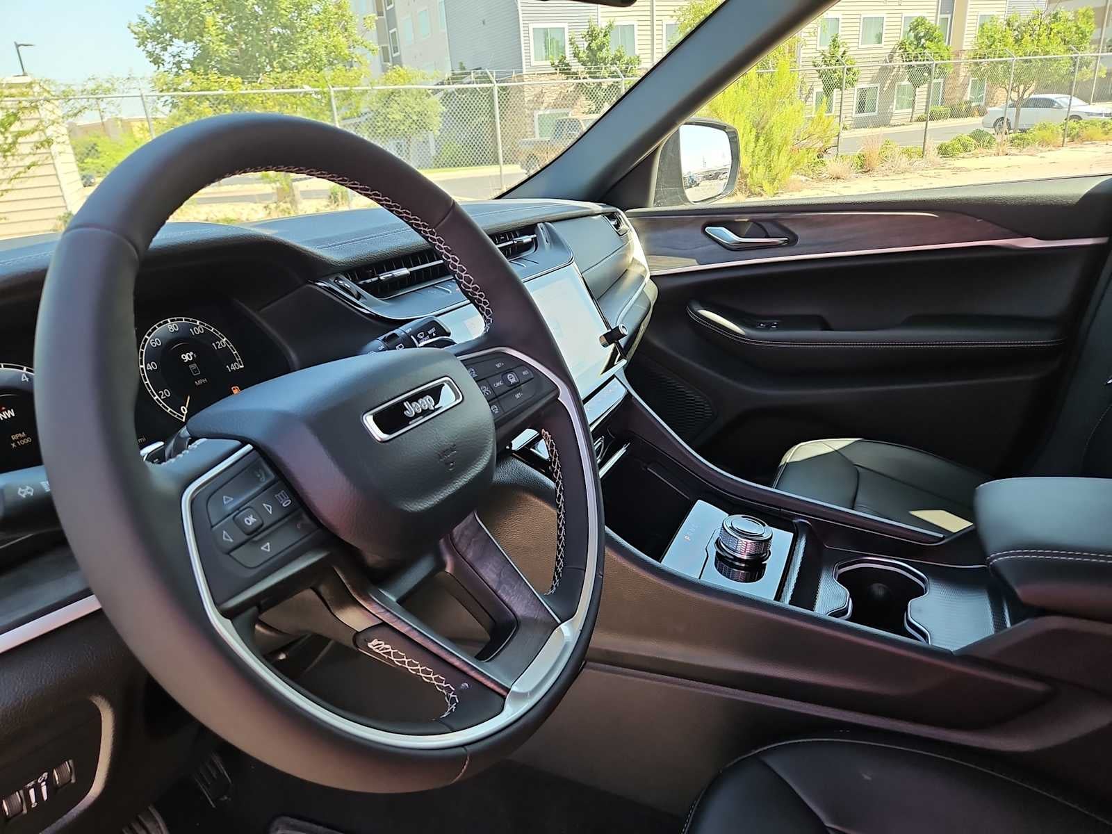2026 Jeep Grand Cherokee GRAND CHEROKEE LIMITED 4X2