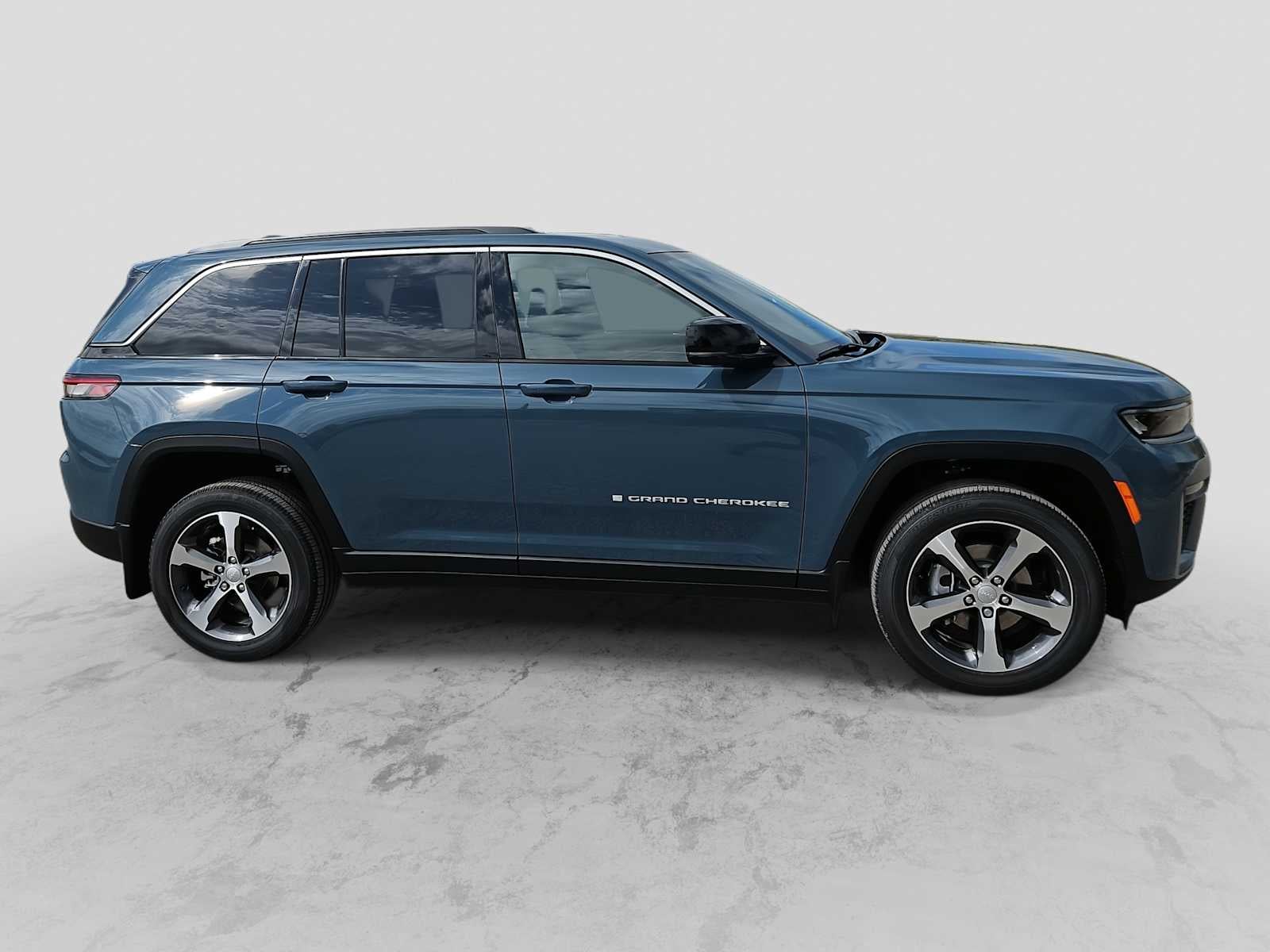 2026 Jeep Grand Cherokee GRAND CHEROKEE LIMITED 4X2