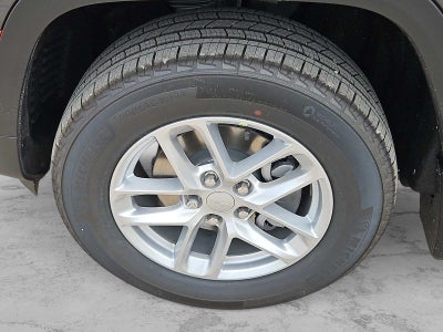 2026 Jeep Grand Cherokee GRAND CHEROKEE LAREDO X 4X4