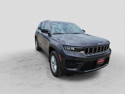2026 Jeep Grand Cherokee GRAND CHEROKEE LAREDO X 4X4