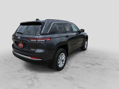 2026 Jeep Grand Cherokee GRAND CHEROKEE LAREDO X 4X4
