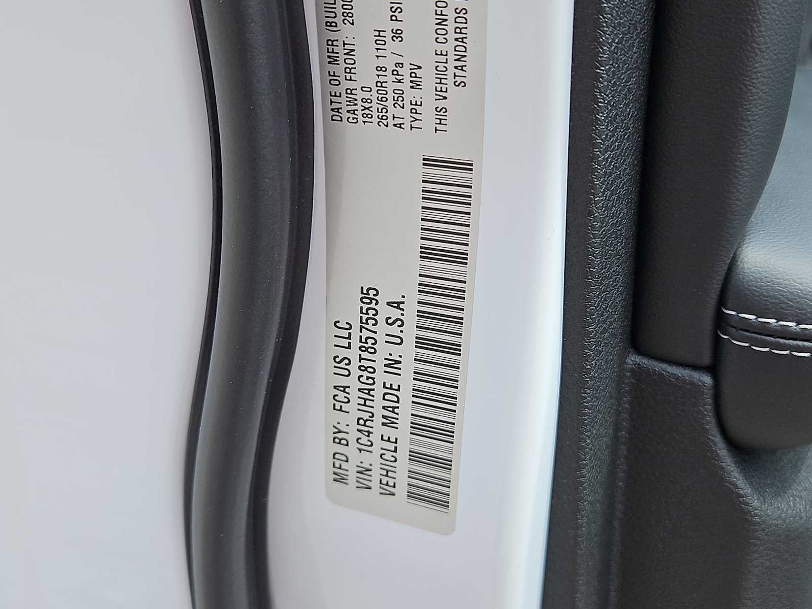 2026 Jeep Grand Cherokee GRAND CHEROKEE LAREDO X 4X4