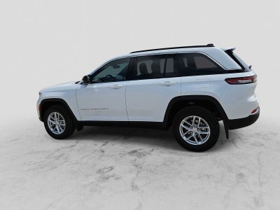 2026 Jeep Grand Cherokee GRAND CHEROKEE LAREDO X 4X4