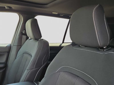 2026 Jeep Grand Cherokee GRAND CHEROKEE LAREDO X 4X4