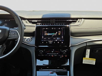 2026 Jeep Grand Cherokee GRAND CHEROKEE LAREDO X 4X4