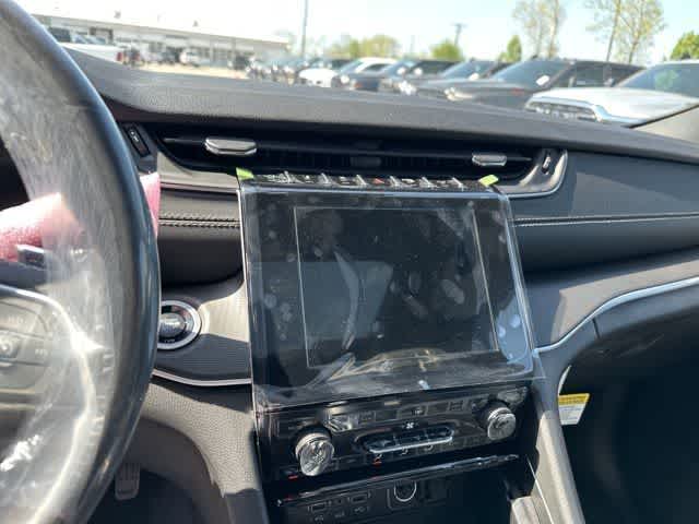 2026 Jeep Grand Cherokee GRAND CHEROKEE LAREDO X 4X4