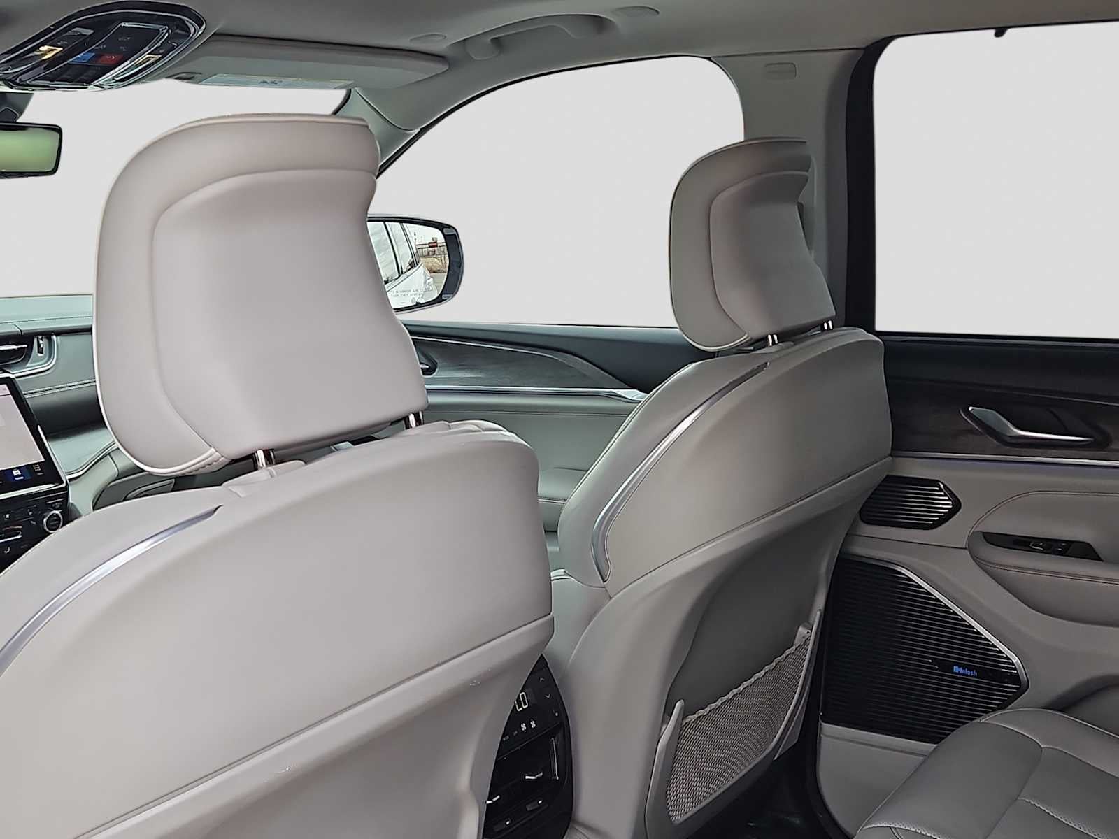 2022 Jeep Grand Cherokee Overland 4x4