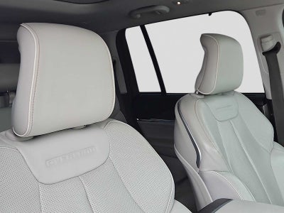 2022 Jeep Grand Cherokee Overland 4x4