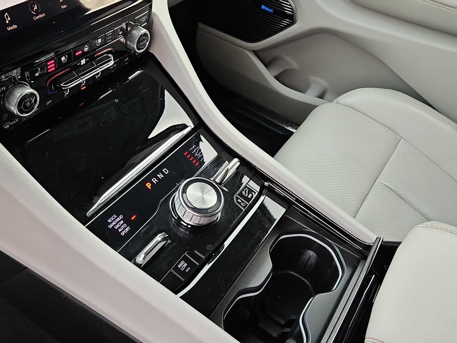 2022 Jeep Grand Cherokee Overland 4x4