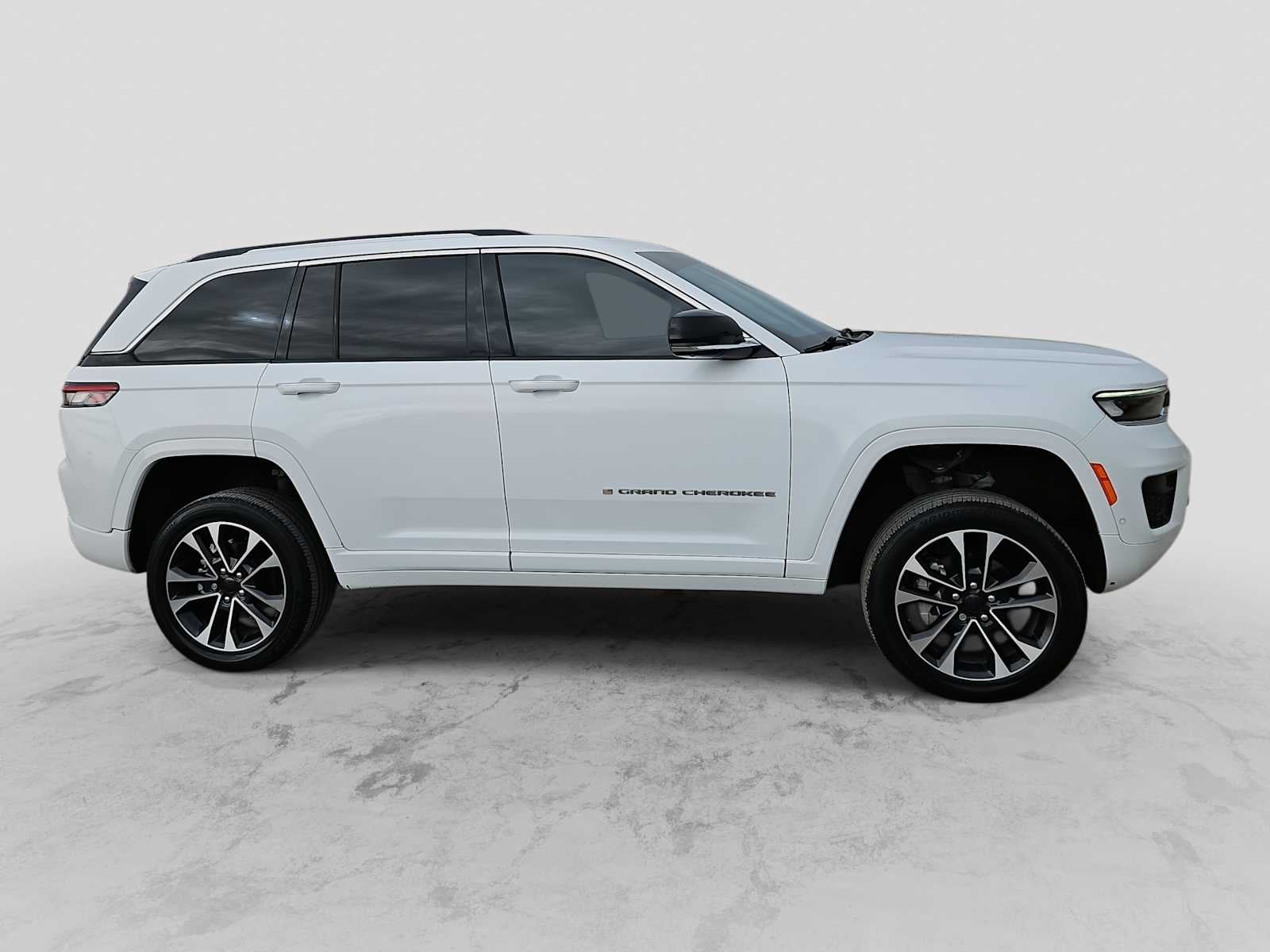2022 Jeep Grand Cherokee Overland 4x4