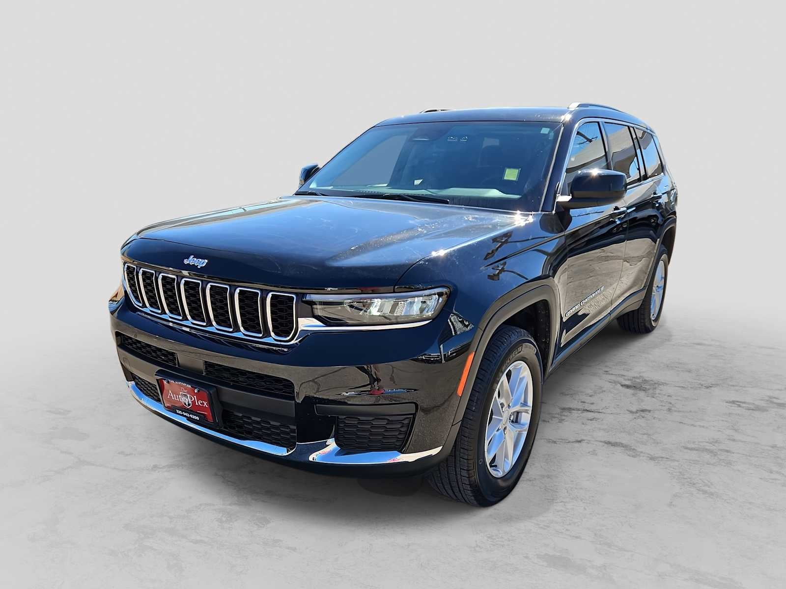 2024 Jeep Grand Cherokee L Laredo 4x2