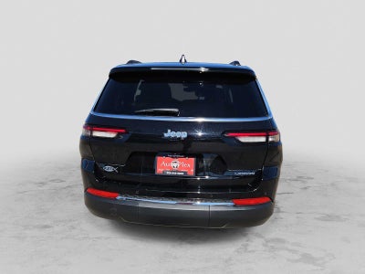 2024 Jeep Grand Cherokee L Laredo 4x2