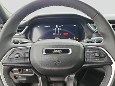 2025 Jeep Grand Cherokee L Laredo 4x2
