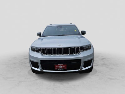 2025 Jeep Grand Cherokee L Laredo 4x2