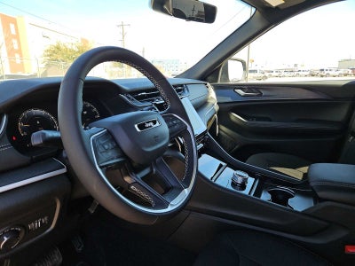 2026 Jeep Grand Cherokee GRAND CHEROKEE L LAREDO X 4X2