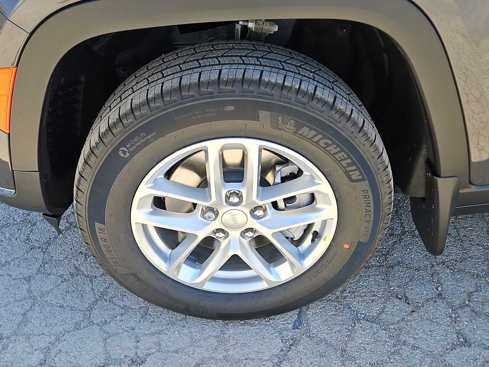 2026 Jeep Grand Cherokee GRAND CHEROKEE L LAREDO X 4X2