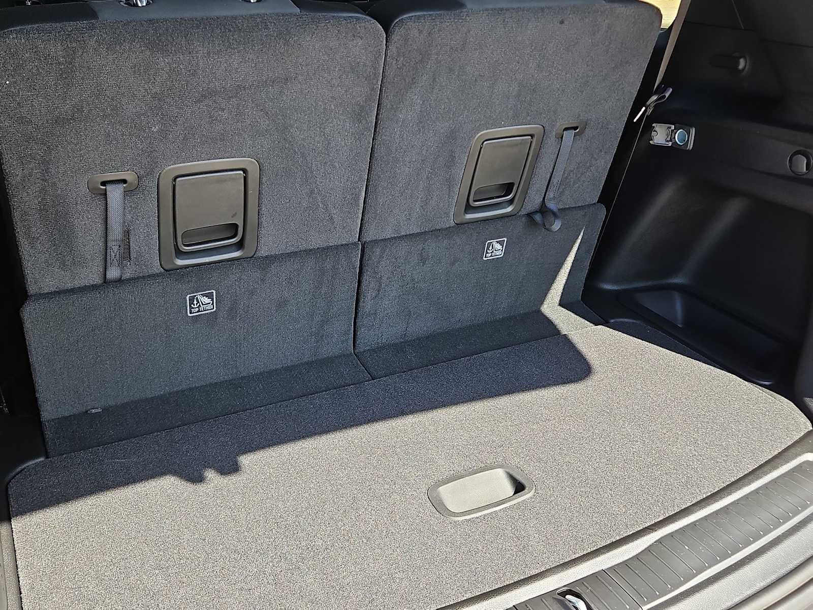 2026 Jeep Grand Cherokee GRAND CHEROKEE L LAREDO X 4X2