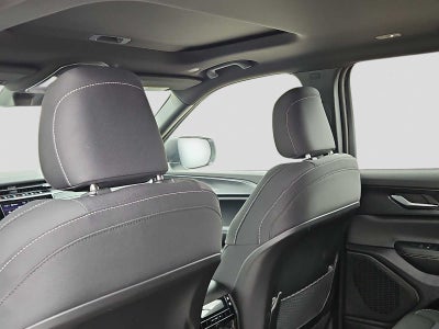 2026 Jeep Grand Cherokee GRAND CHEROKEE L LAREDO X 4X2