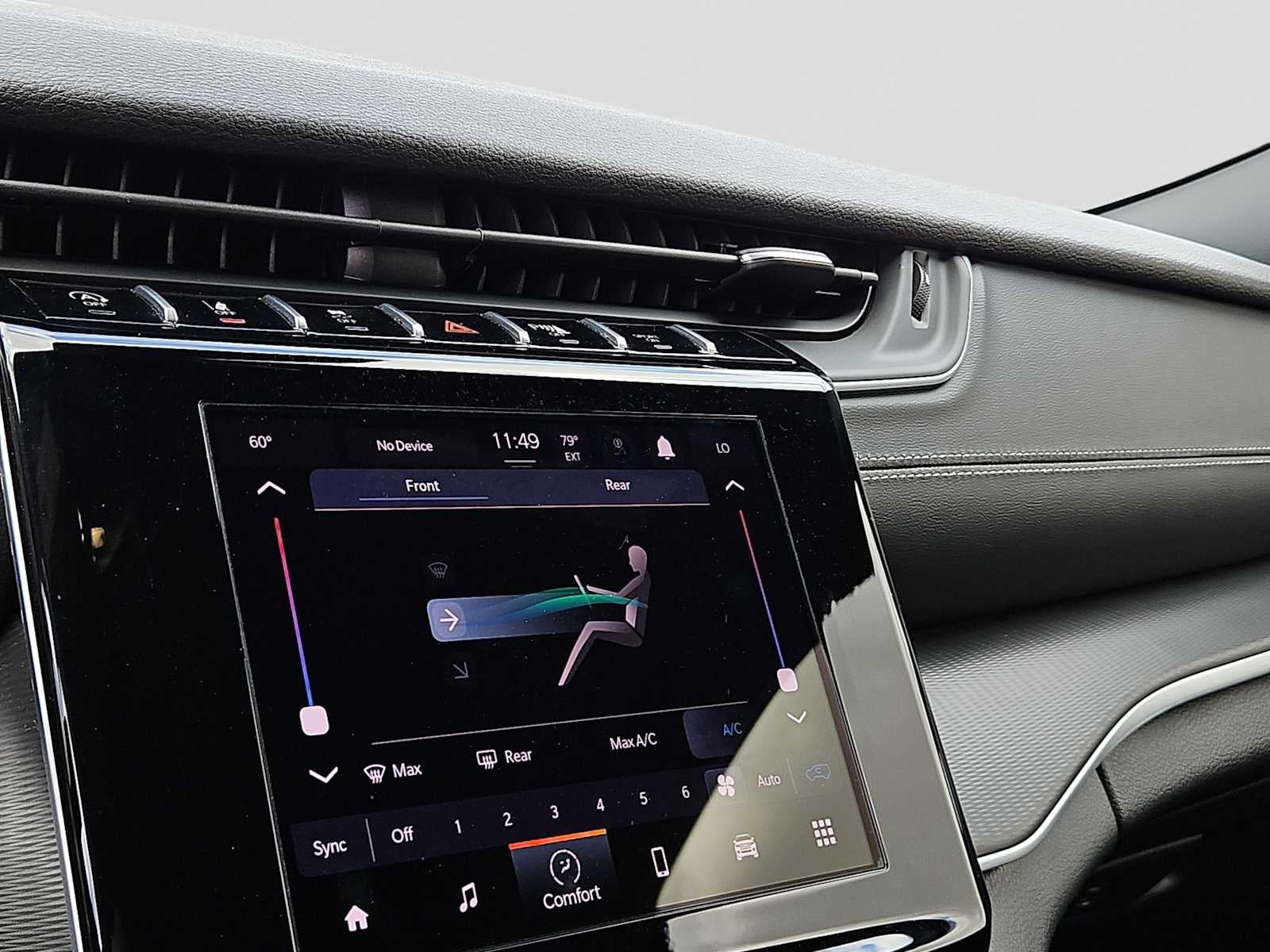 2025 Jeep Grand Cherokee L Laredo 4x2