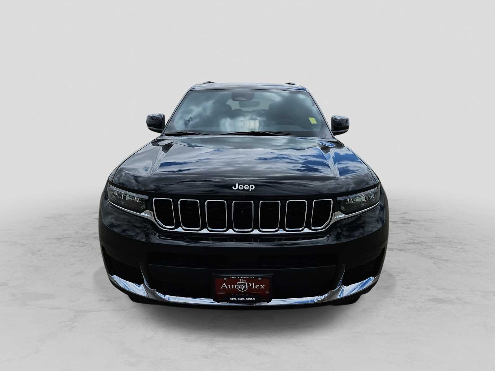 2025 Jeep Grand Cherokee L Laredo 4x2
