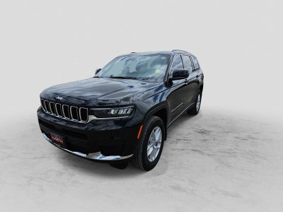 2025 Jeep Grand Cherokee L Laredo 4x2