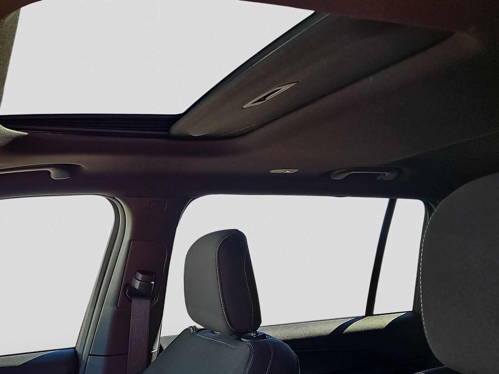 2026 Jeep Grand Cherokee GRAND CHEROKEE L LAREDO X 4X2