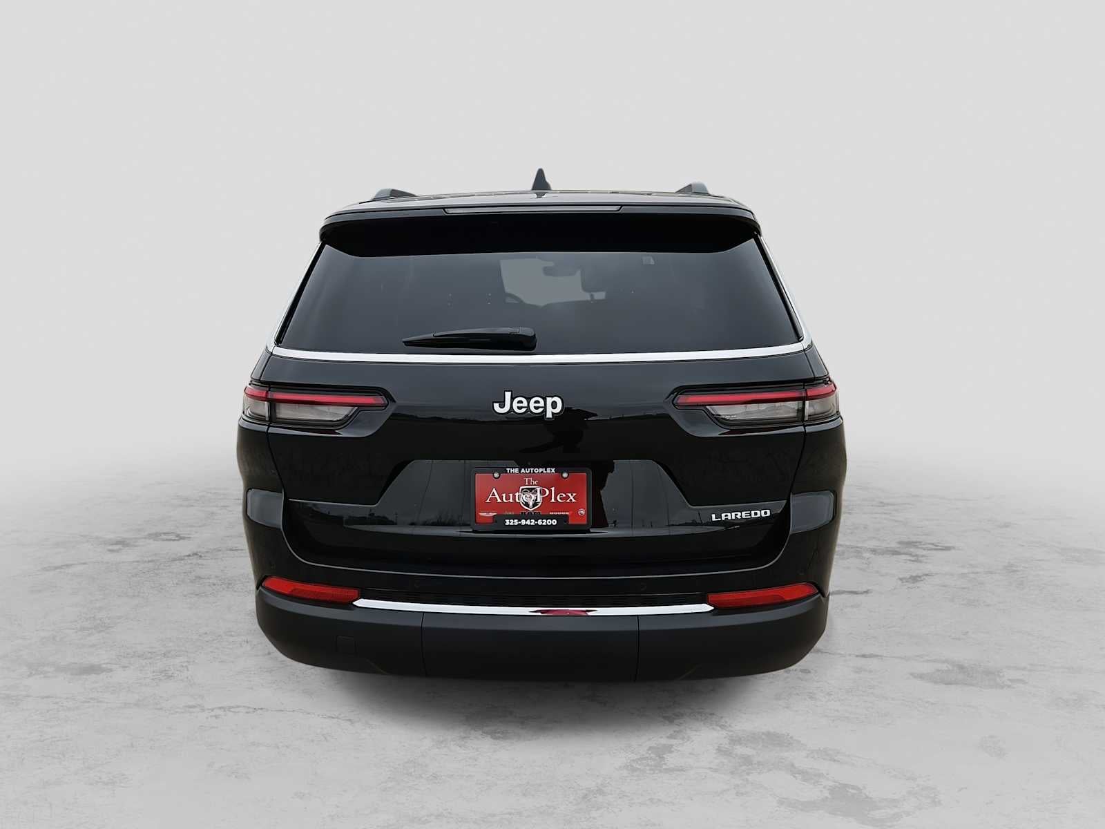 2026 Jeep Grand Cherokee GRAND CHEROKEE L LAREDO X 4X2