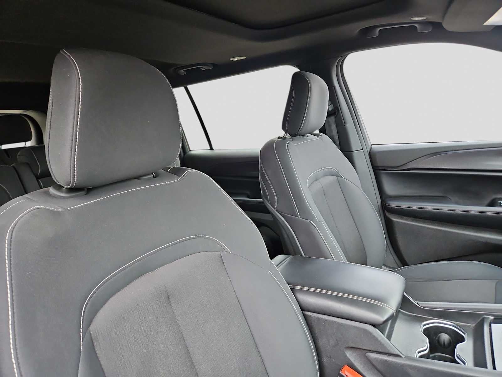 2024 Jeep Grand Cherokee L Laredo X