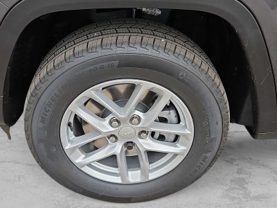 2025 Jeep Grand Cherokee GRAND CHEROKEE L LAREDO X 4X2