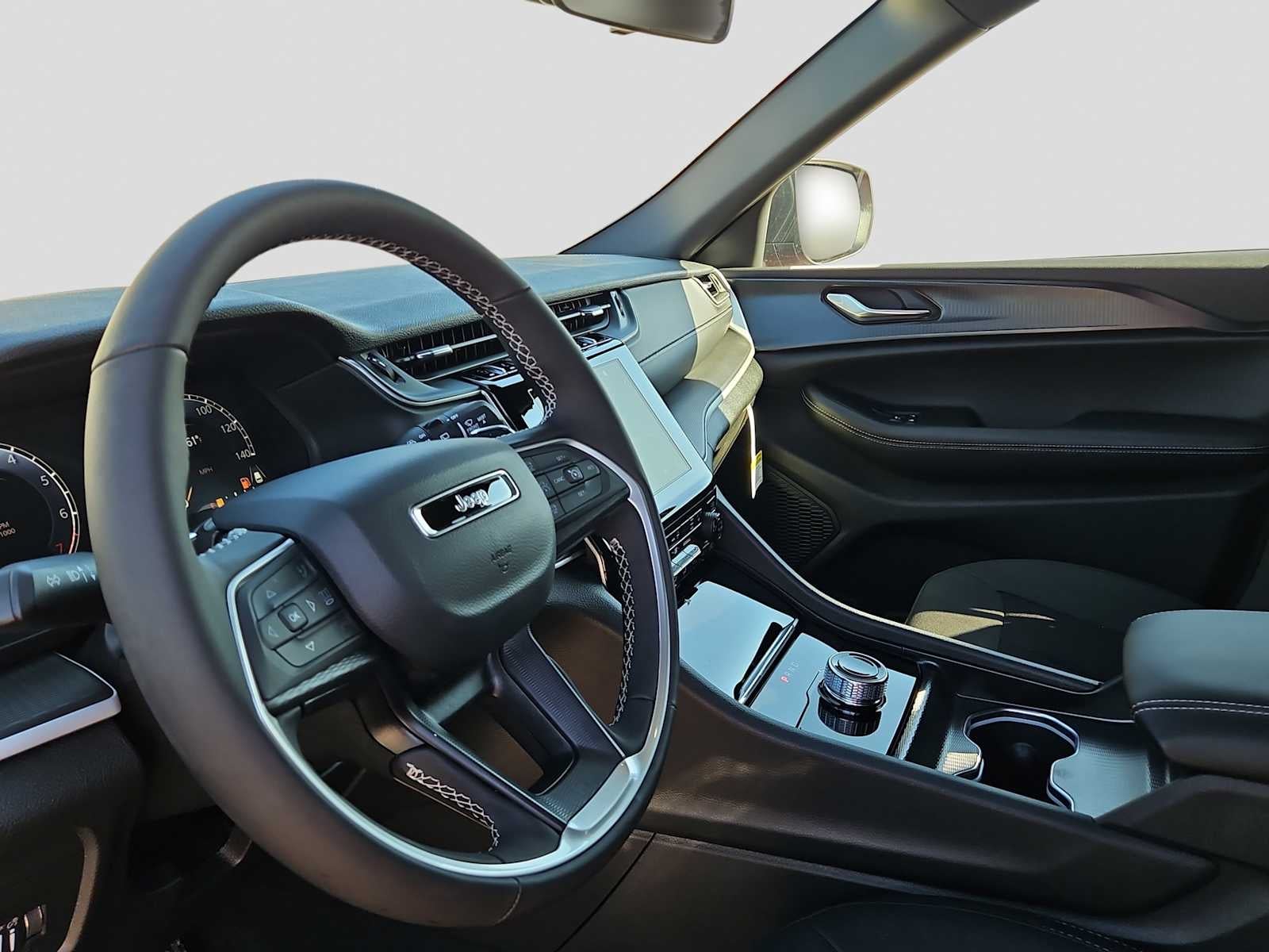 2026 Jeep Grand Cherokee GRAND CHEROKEE L LAREDO X 4X2