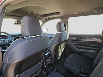 2026 Jeep Grand Cherokee GRAND CHEROKEE L LAREDO X 4X2