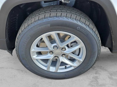 2025 Jeep Grand Cherokee GRAND CHEROKEE L LAREDO X 4X2