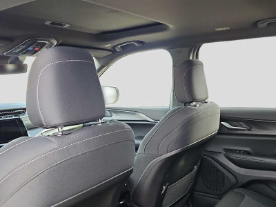 2025 Jeep Grand Cherokee GRAND CHEROKEE L LAREDO X 4X2