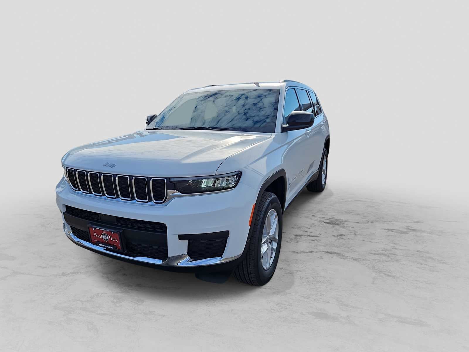 2025 Jeep Grand Cherokee GRAND CHEROKEE L LAREDO X 4X2