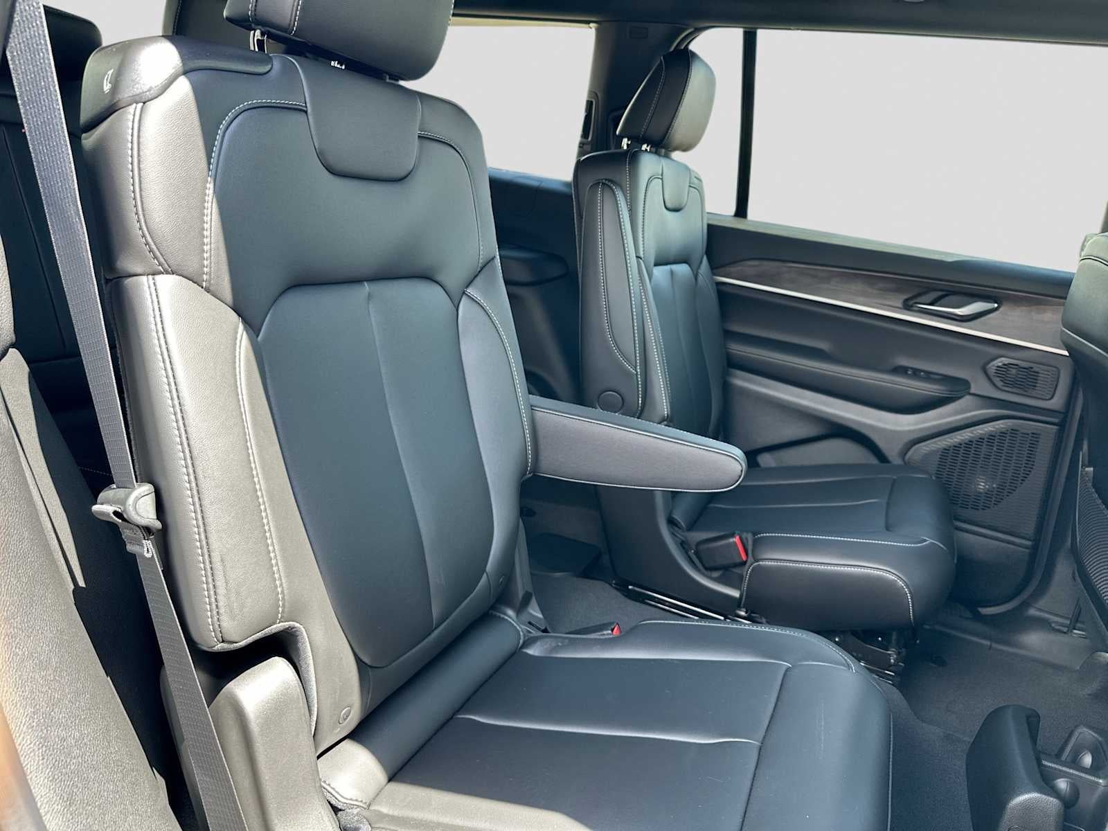 2026 Jeep Grand Cherokee L GRAND CHEROKEE L LIMITED 4X2