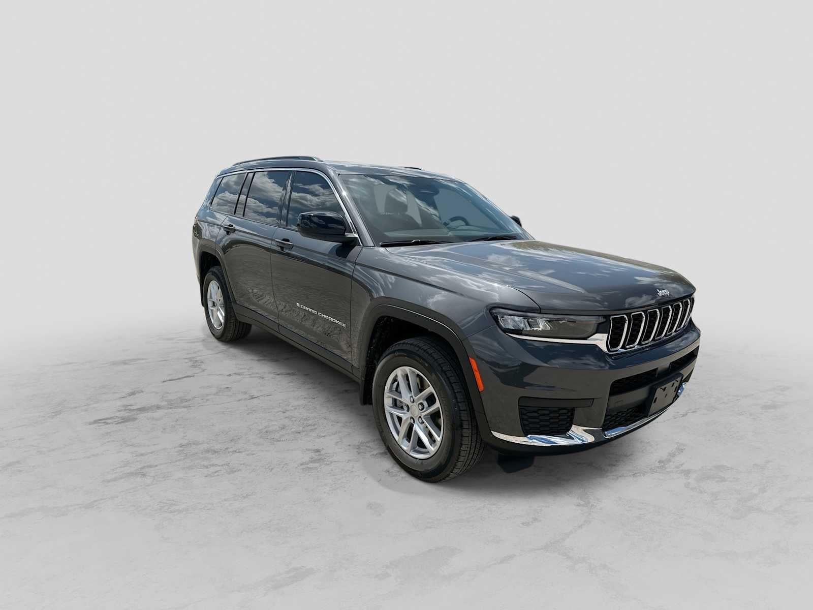 2026 Jeep Grand Cherokee L GRAND CHEROKEE L LAREDO X 4X4