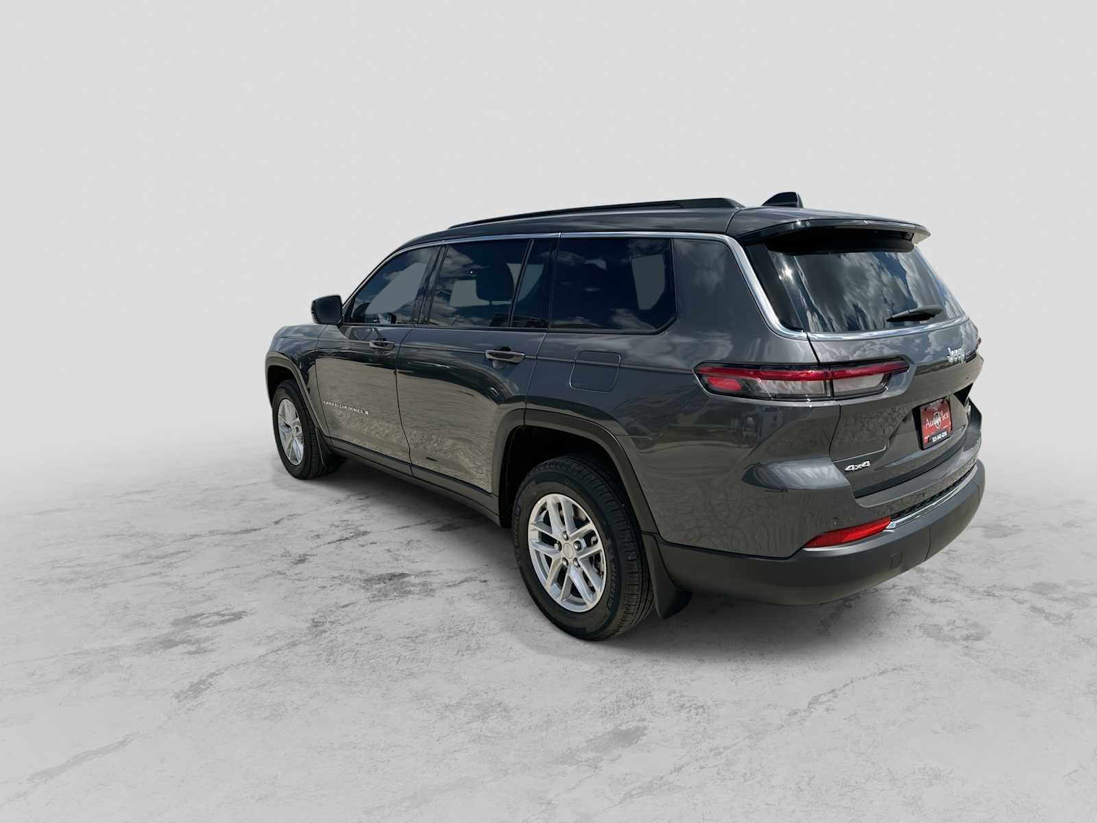 2026 Jeep Grand Cherokee L GRAND CHEROKEE L LAREDO X 4X4