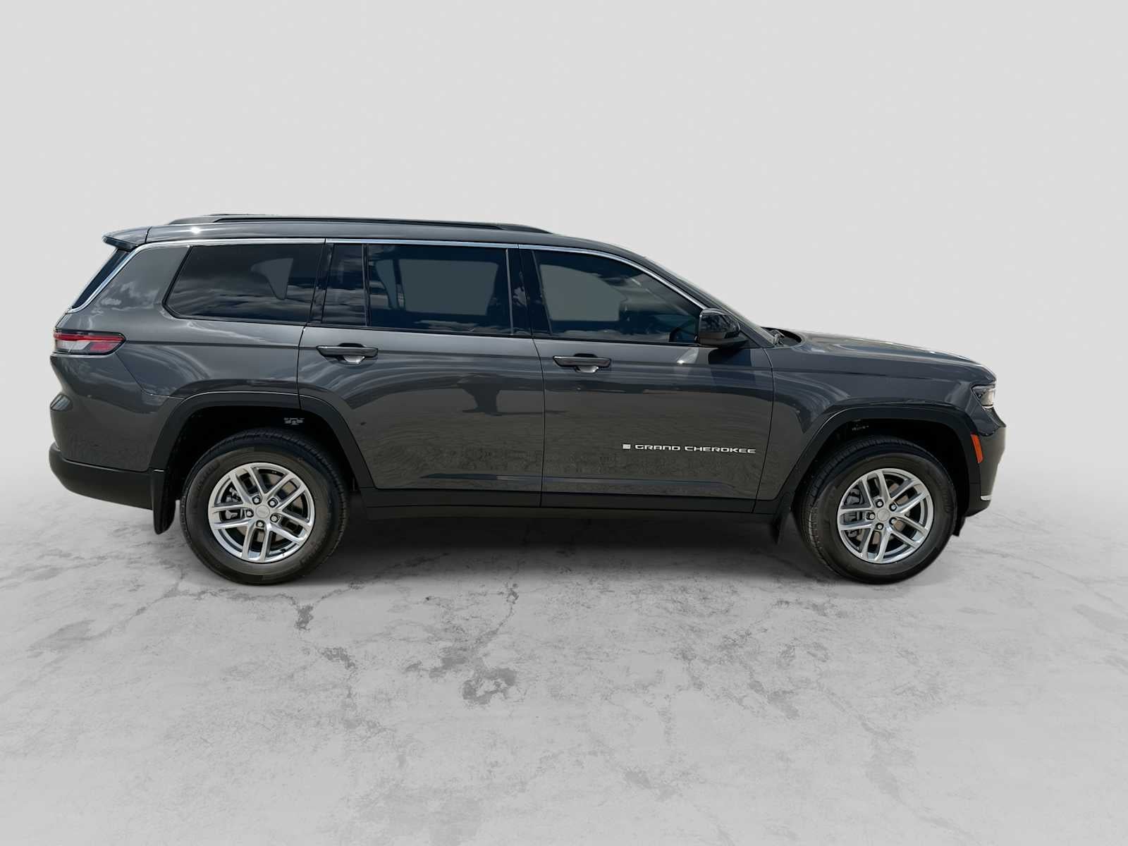 2026 Jeep Grand Cherokee L GRAND CHEROKEE L LAREDO X 4X4